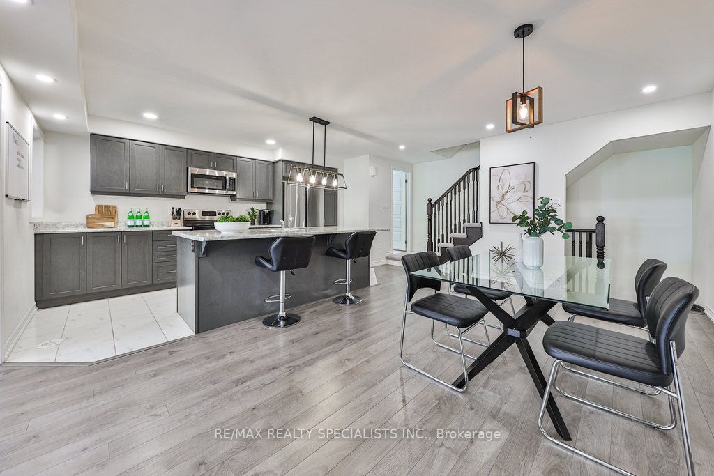 1222 Rose Way, #69