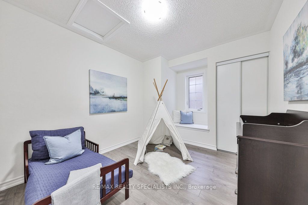 1222 Rose Way, #69