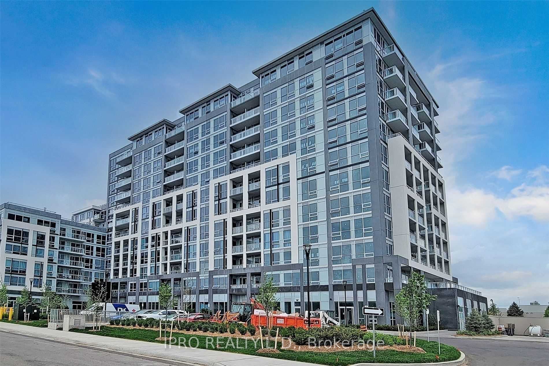 1050 Main St E, #1212