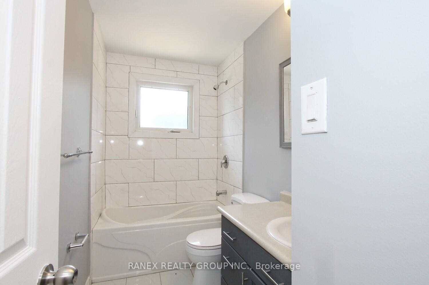 58 Parkview Drive, #Main Fl
