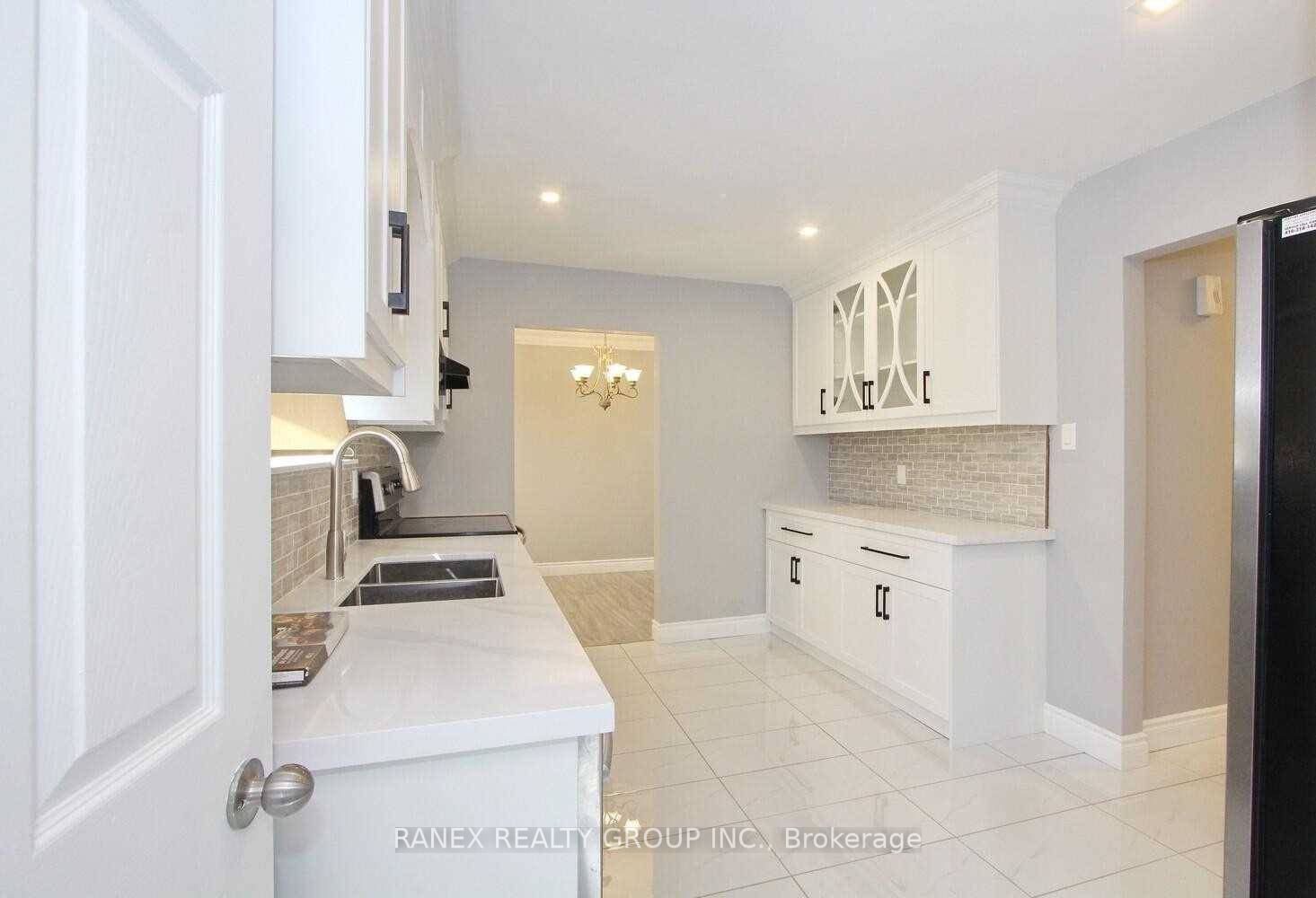 58 Parkview Drive, #Main Fl