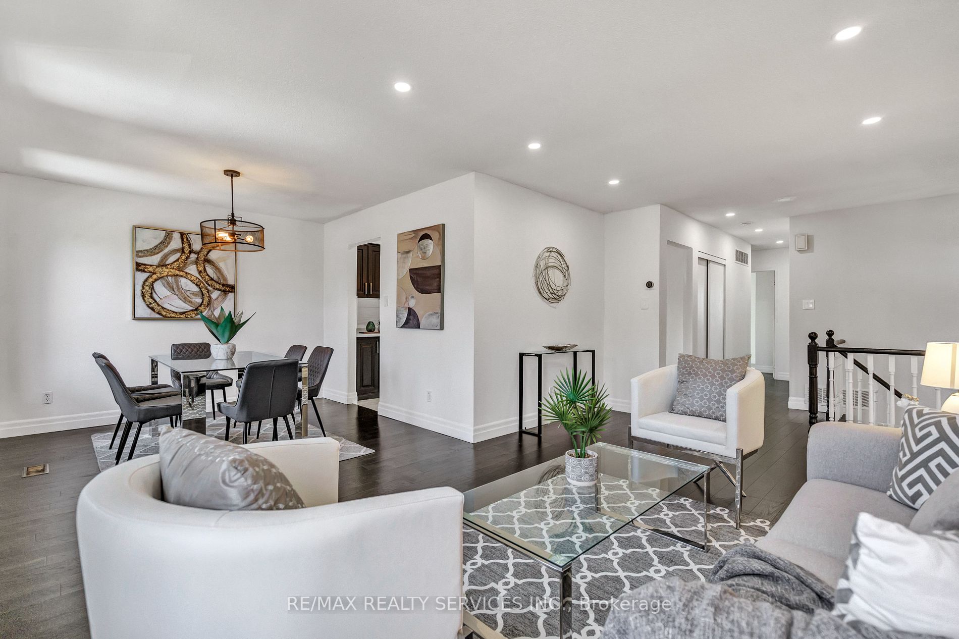 19 Nimrod Cres