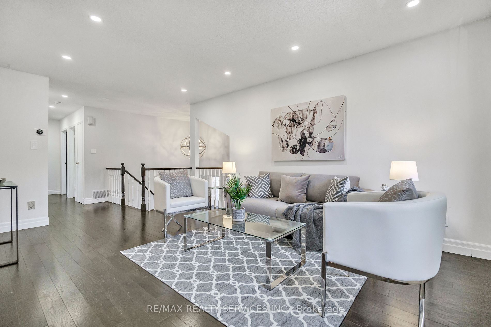19 Nimrod Cres