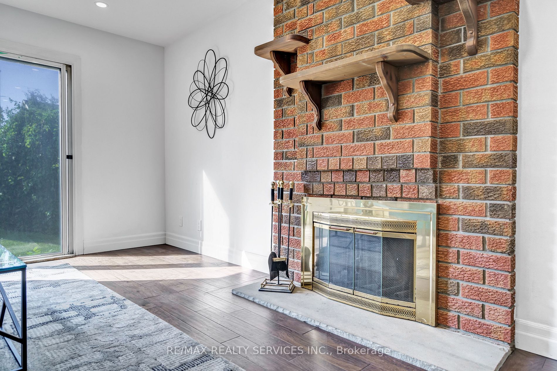 19 Nimrod Cres