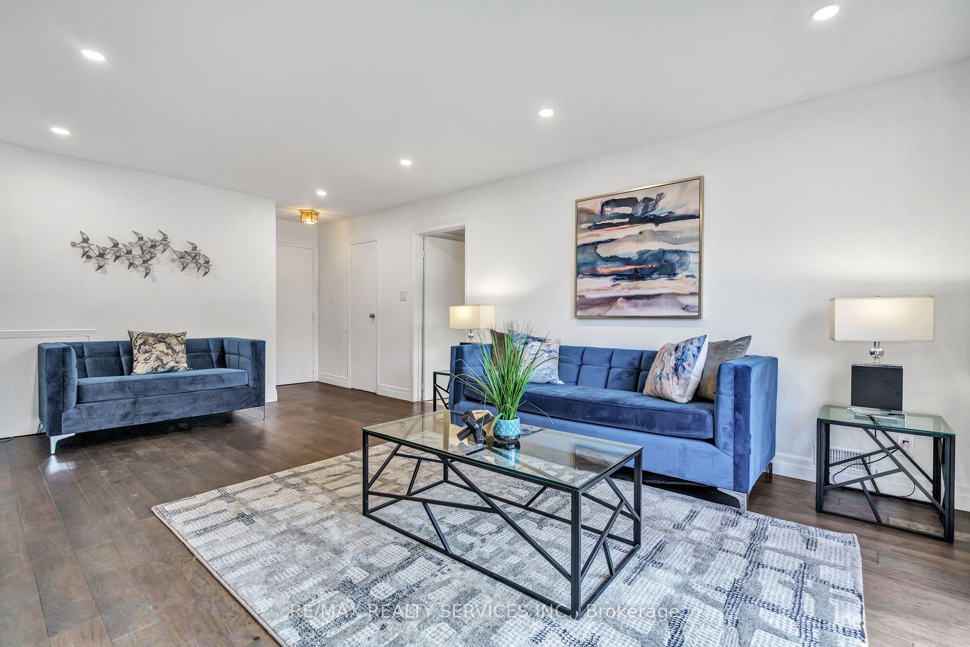 19 Nimrod Cres