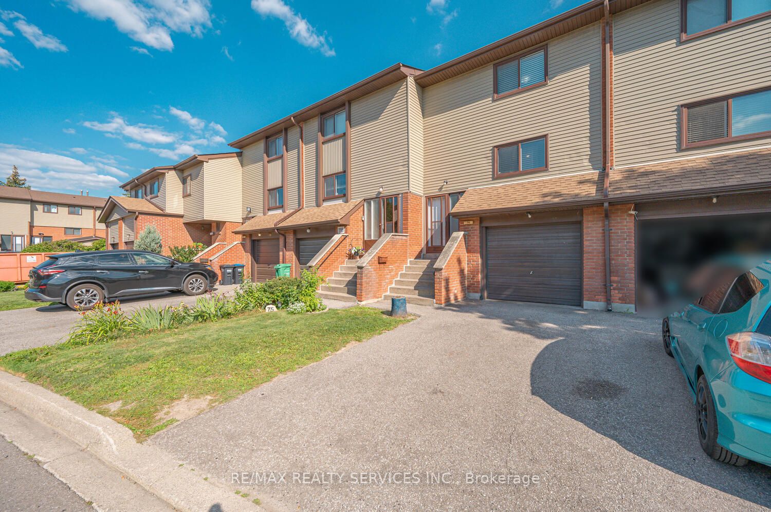 76 Carleton Pl, #76