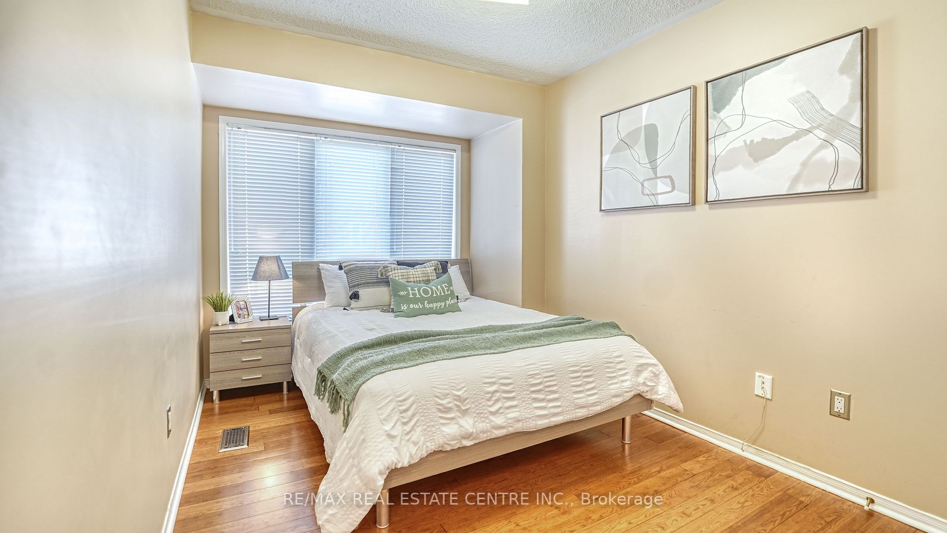 5985 Creditview Rd, #13