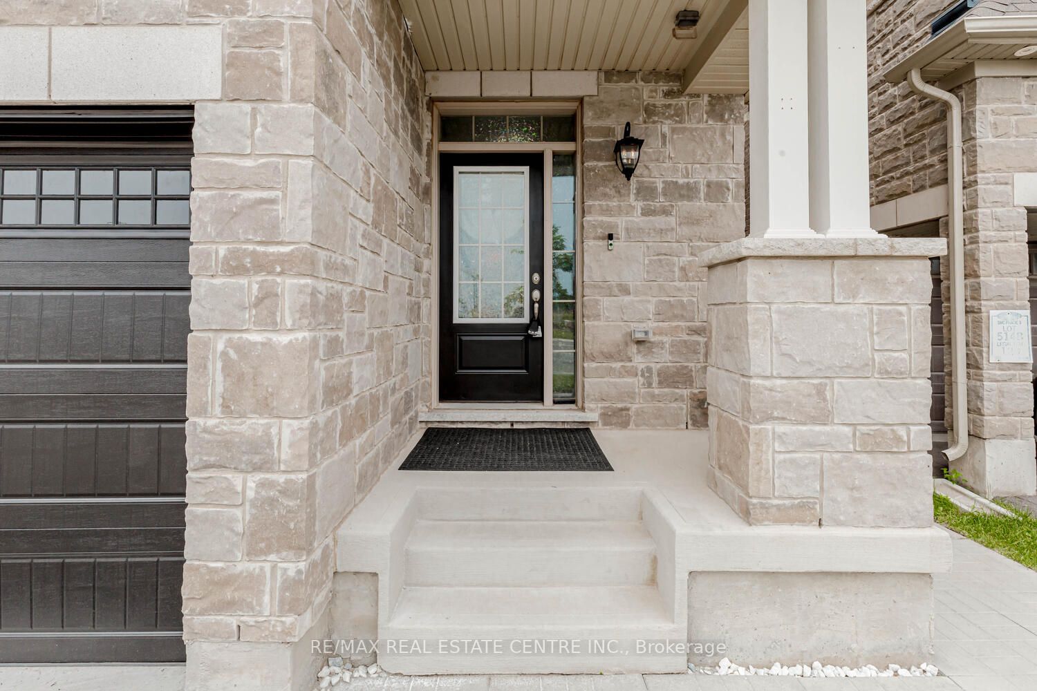 Listing W6767984 - Large Photo # 2