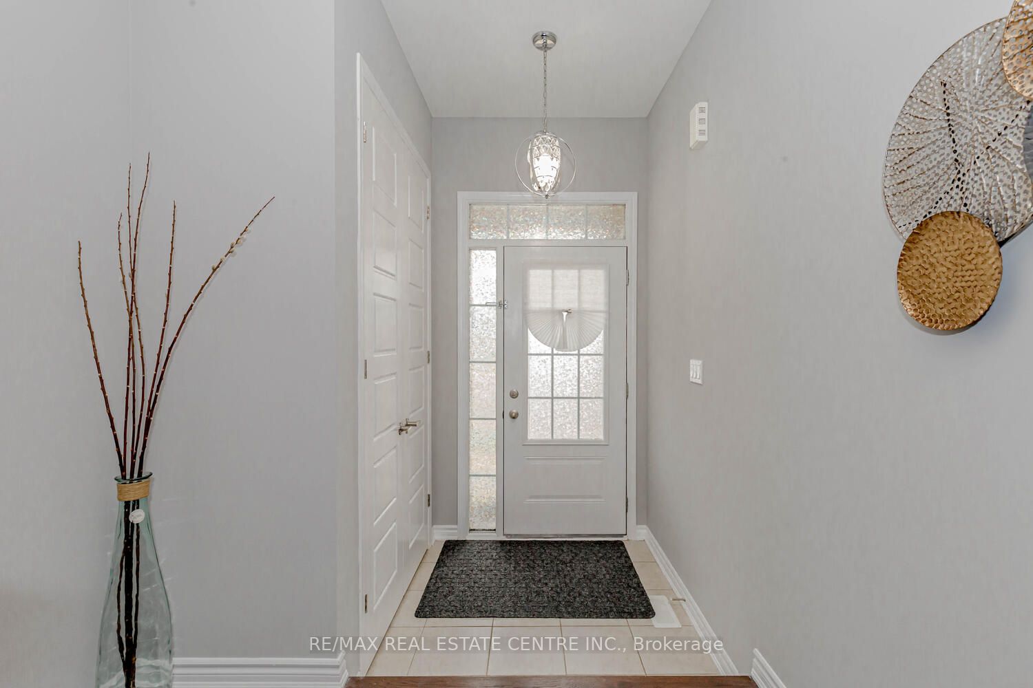 Listing W6767984 - Large Photo # 3