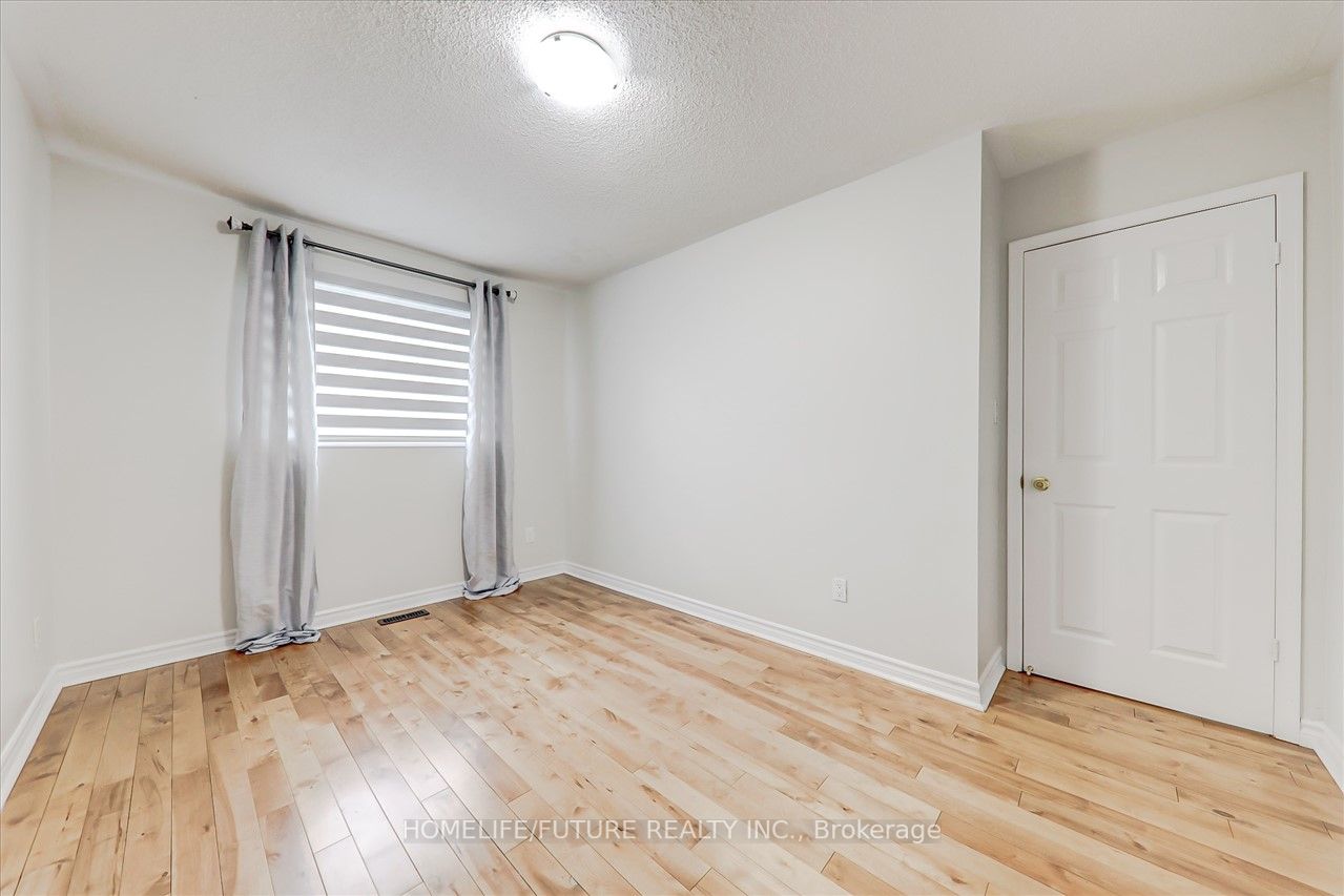67 Candy Cres