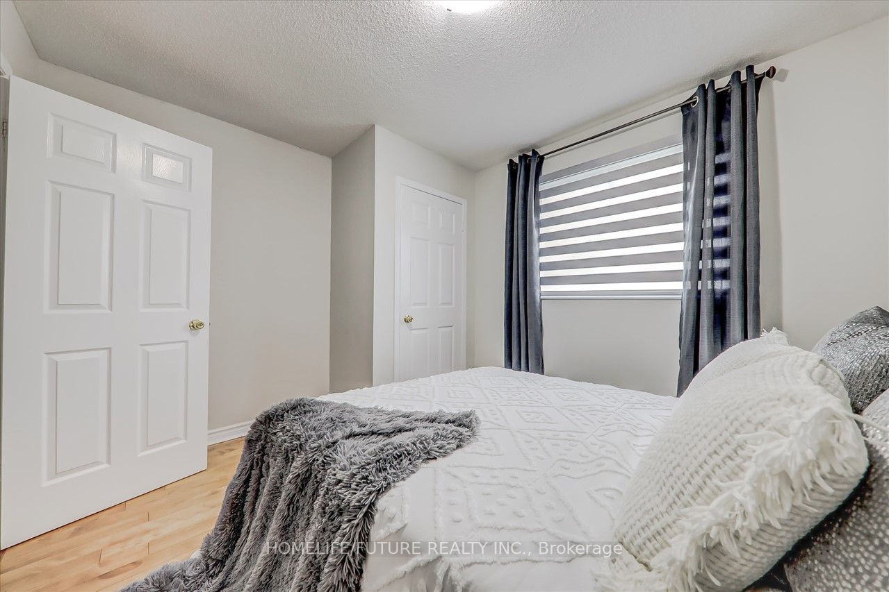 67 Candy Cres