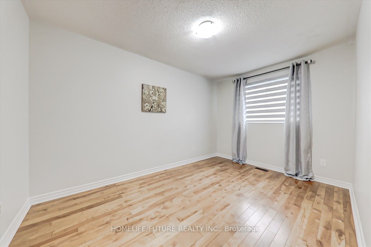 67 Candy Cres