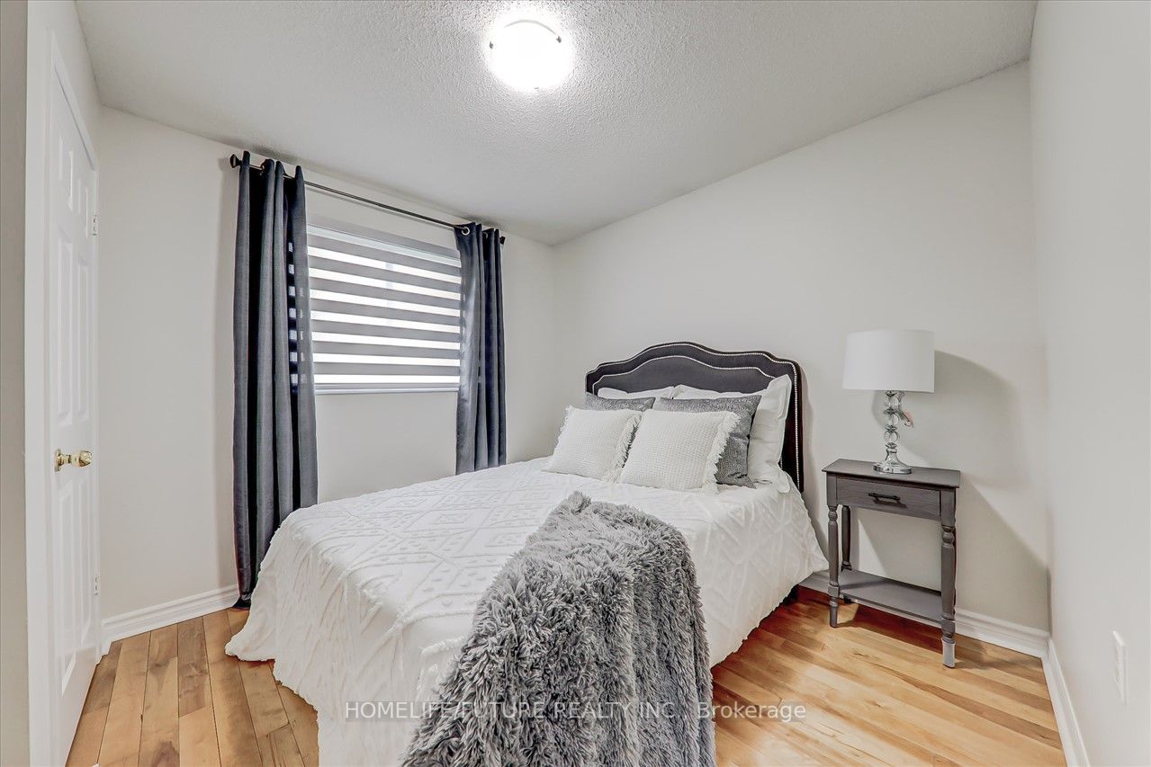 67 Candy Cres