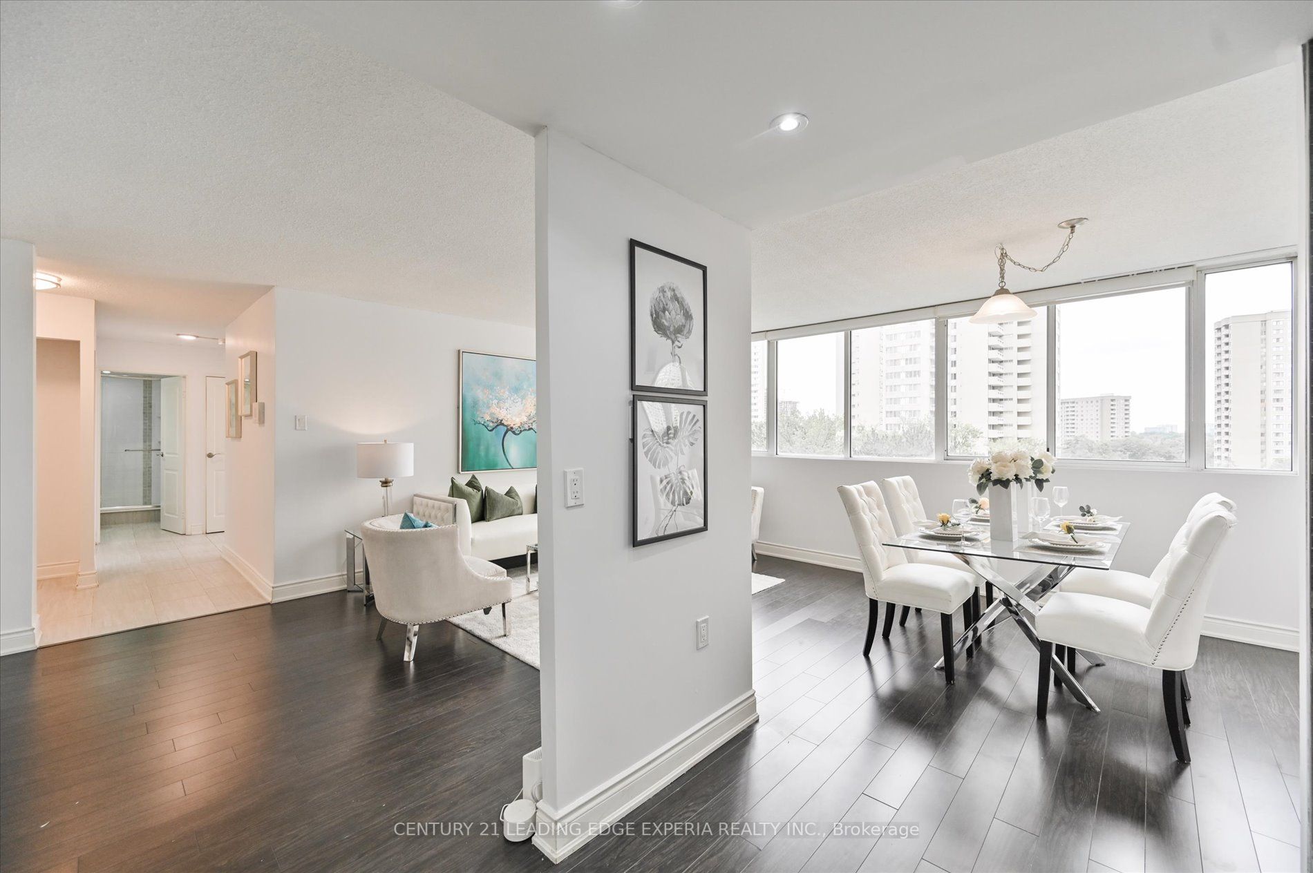 3590 Kaneff Cres, #604