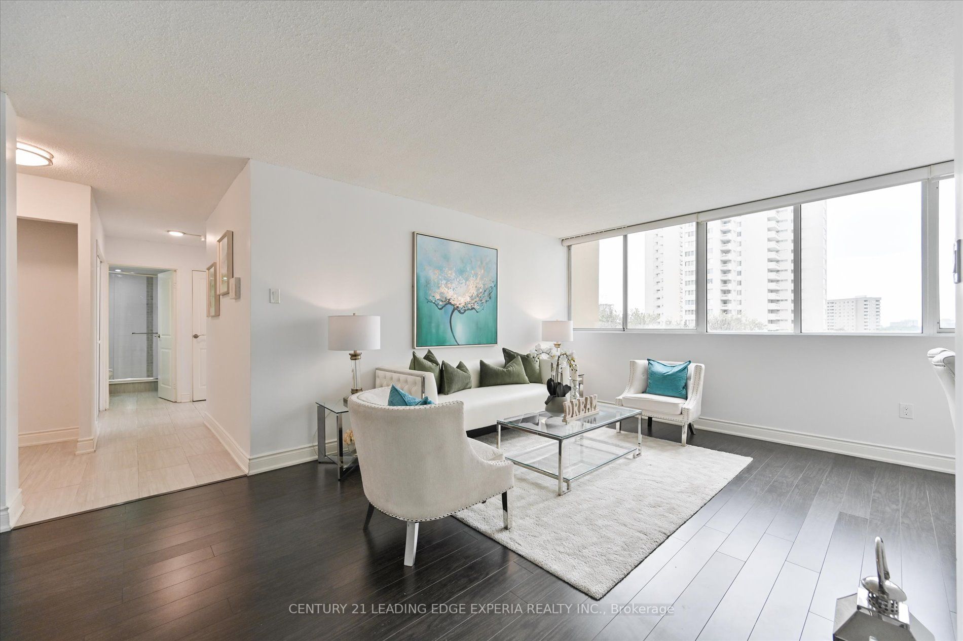 3590 Kaneff Cres, #604