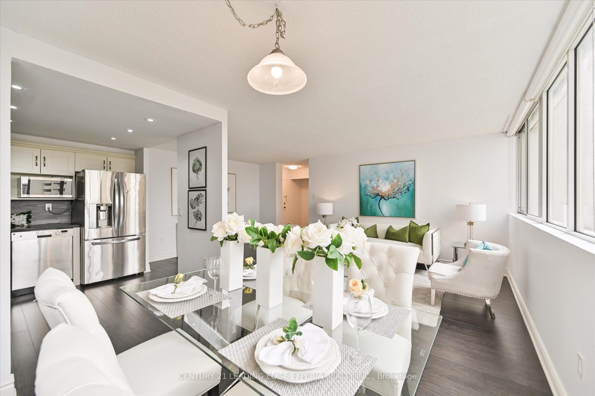 3590 Kaneff Cres, #604