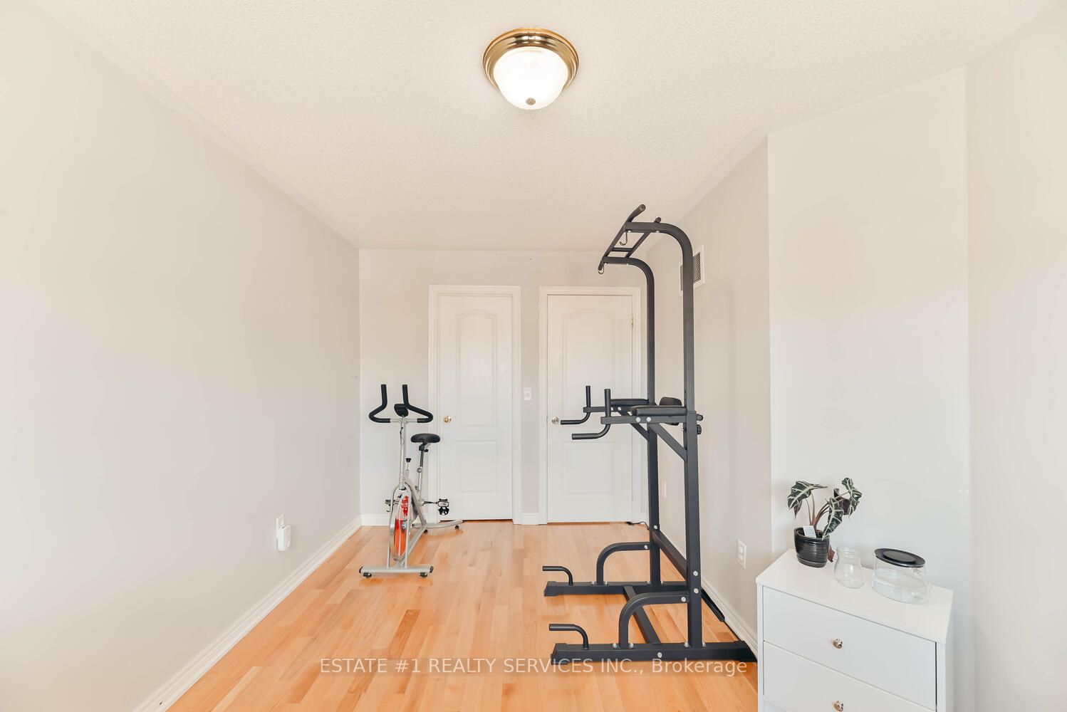 7258 Gagliano Dr
