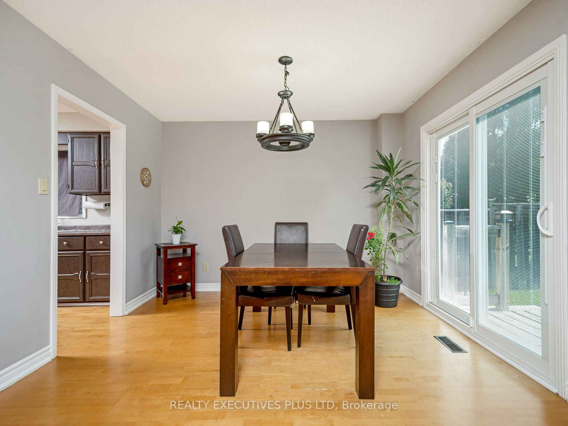 3286 Aubrey Road