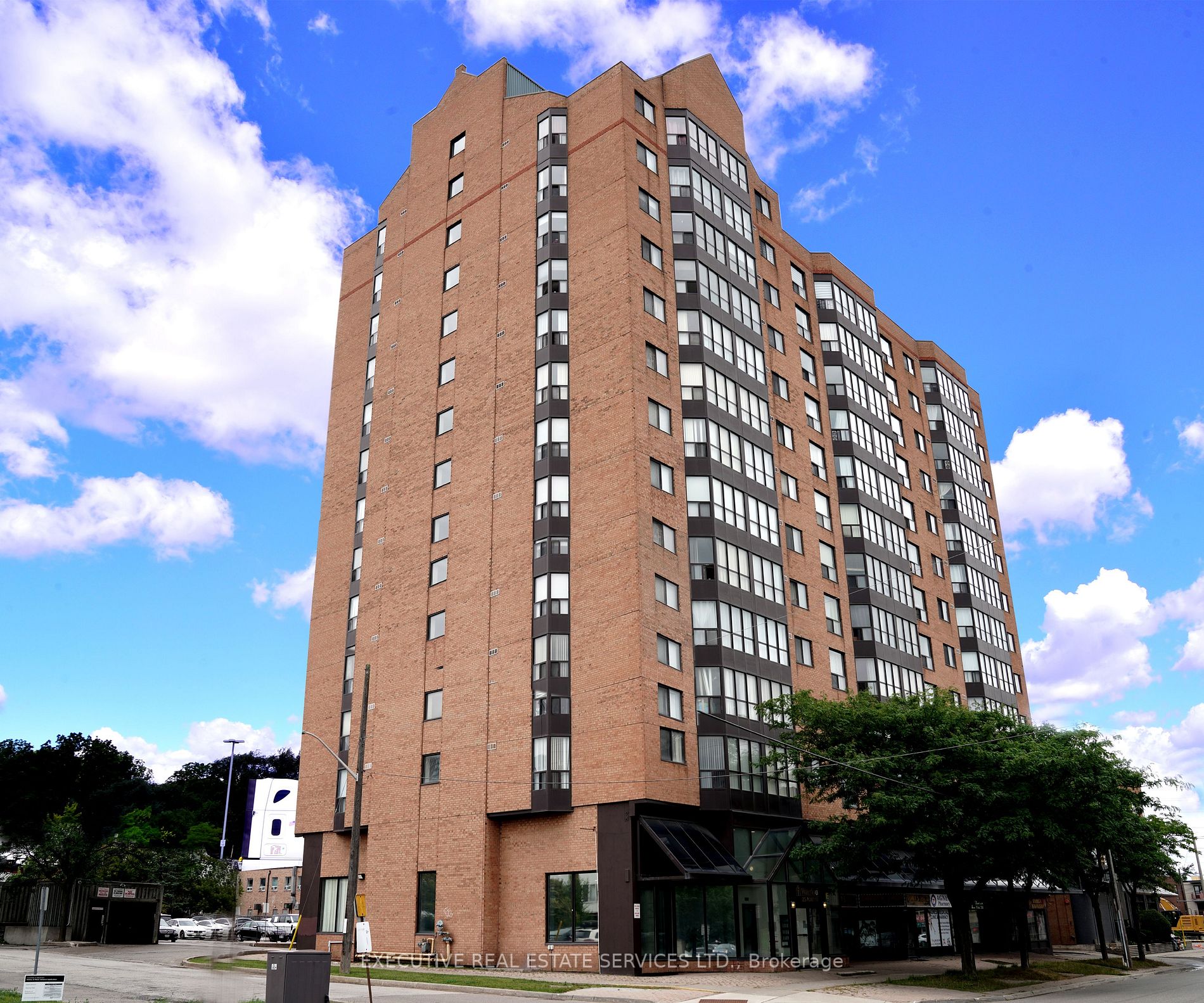 25 Agnes St, #409