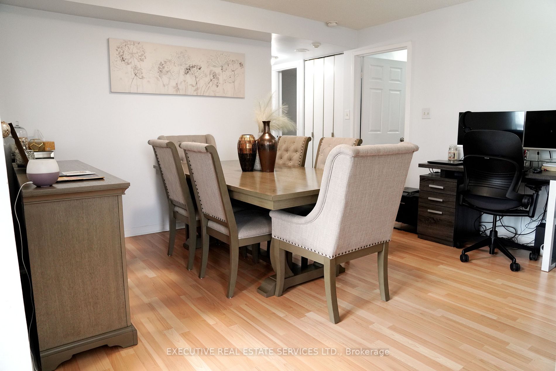 25 Agnes St, #409