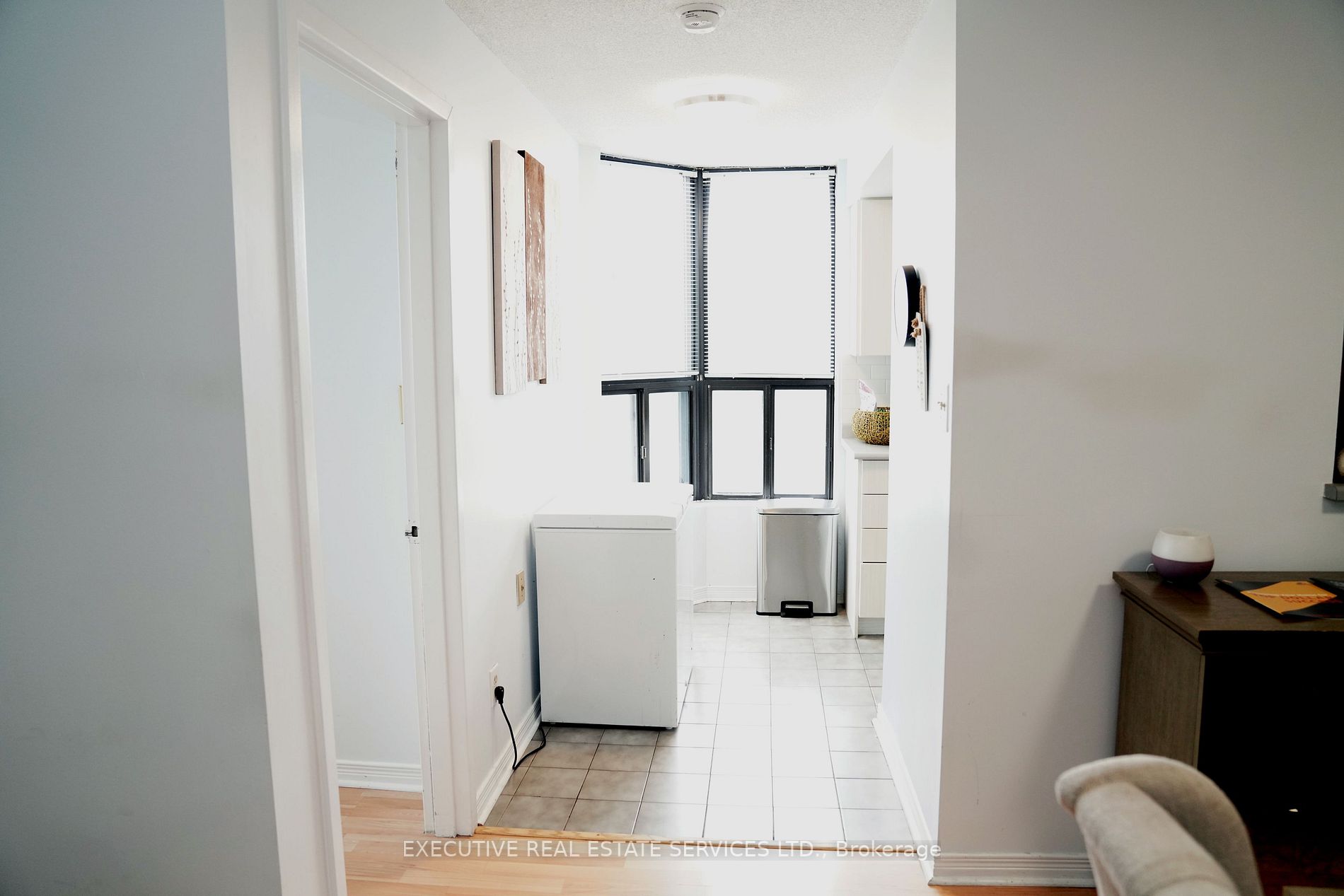 25 Agnes St, #409