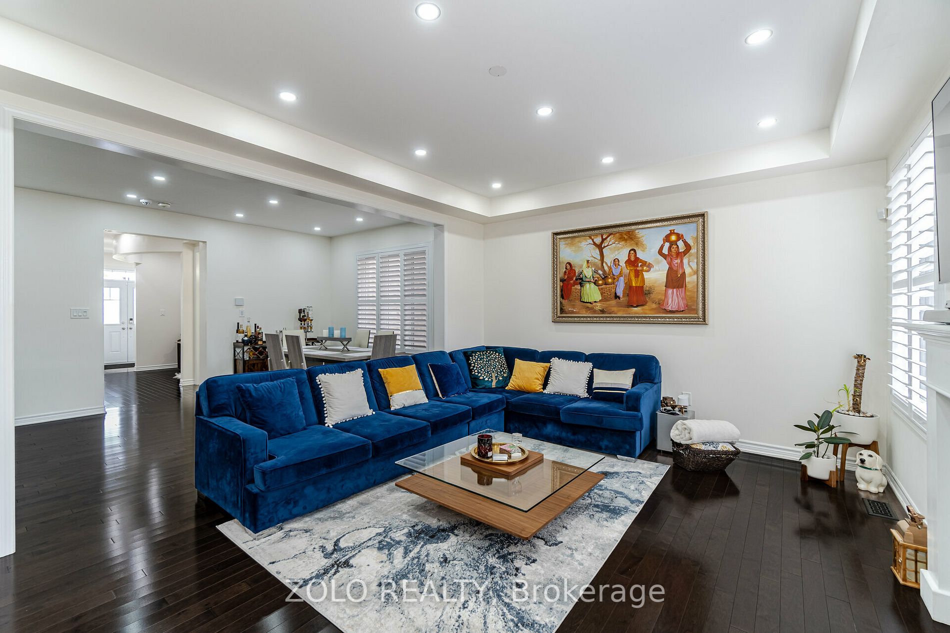 160 Thornbush Blvd