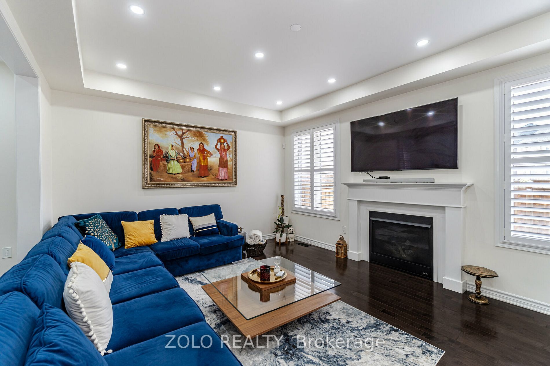 160 Thornbush Blvd