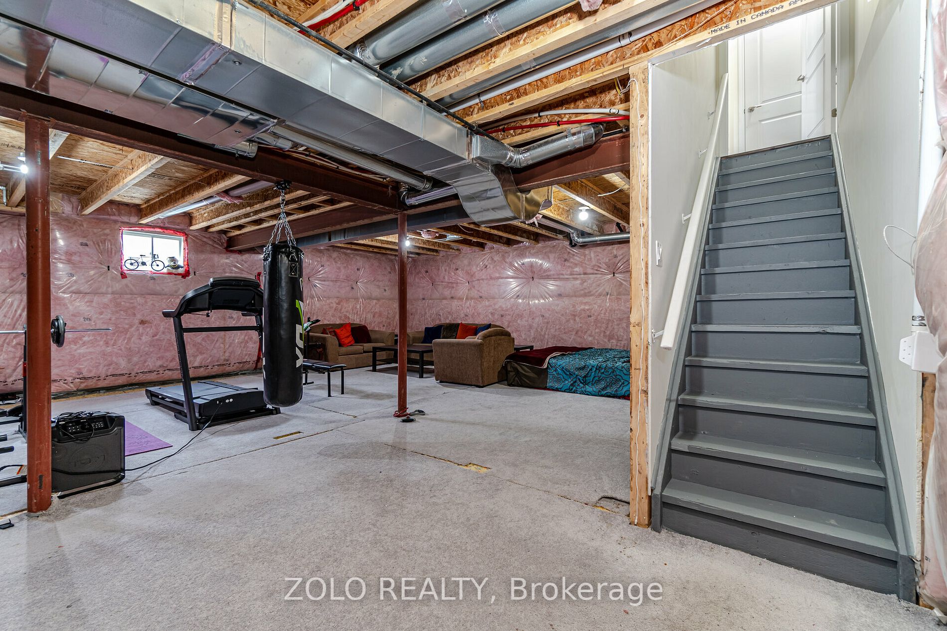 160 Thornbush Blvd