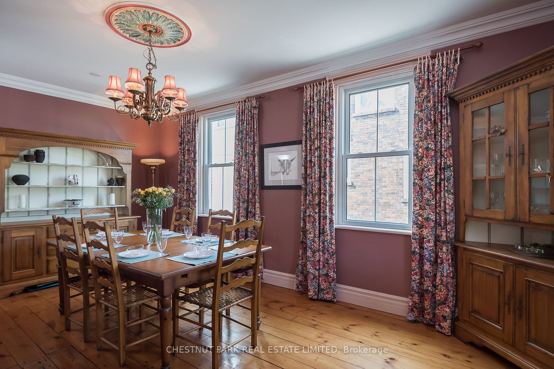 83 Church St E