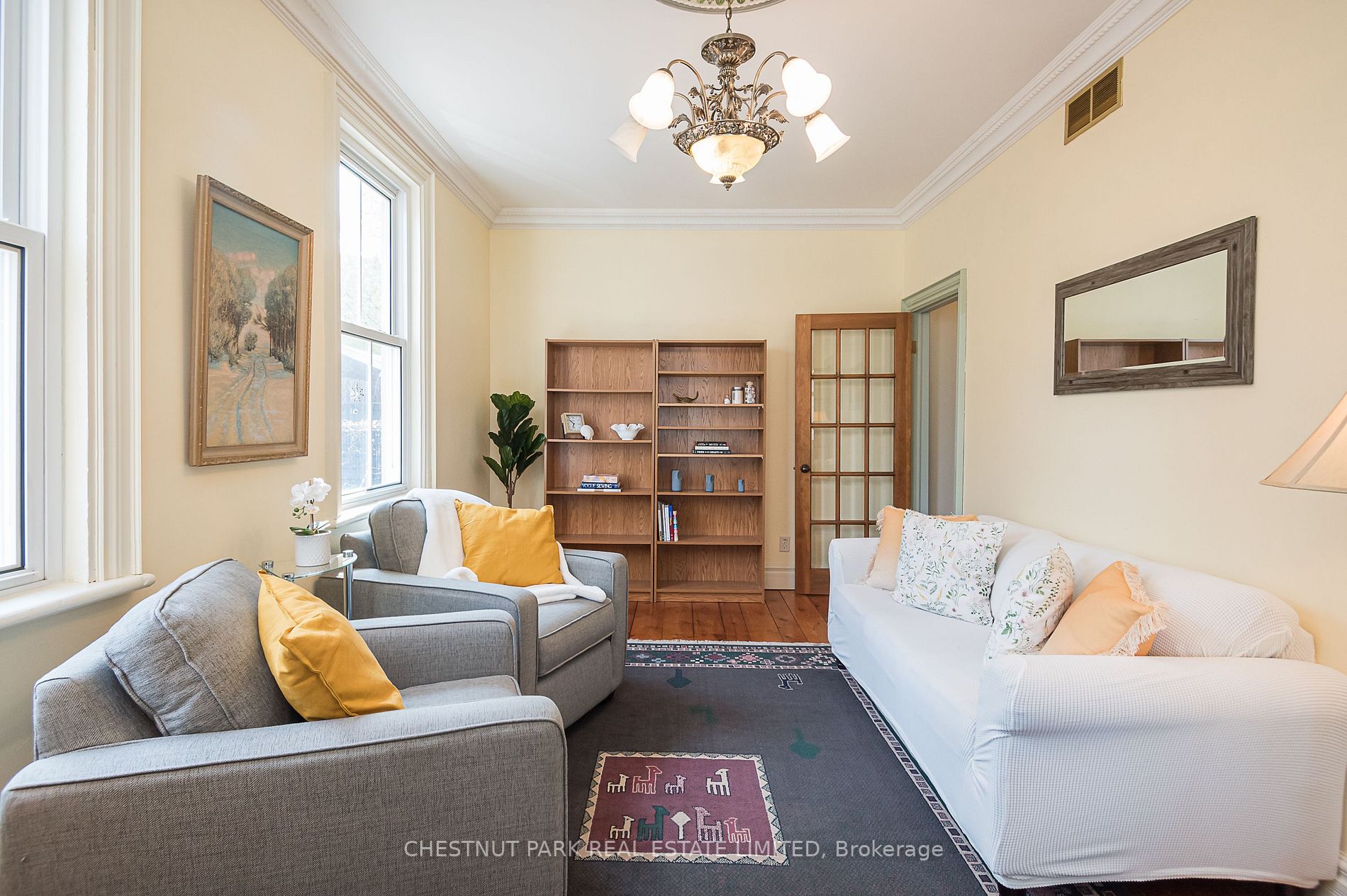 83 Church St E