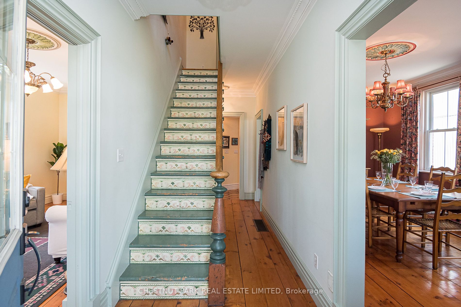 83 Church St E