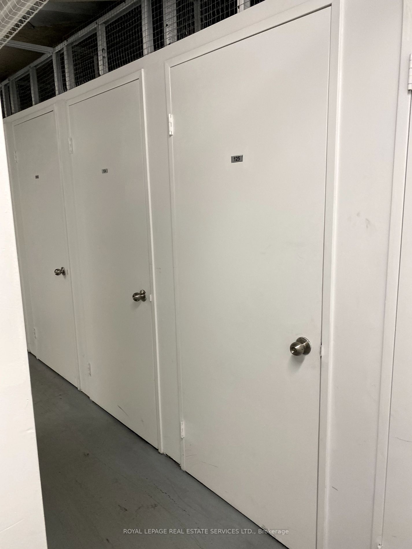 4879 Kimbermount Ave, #807