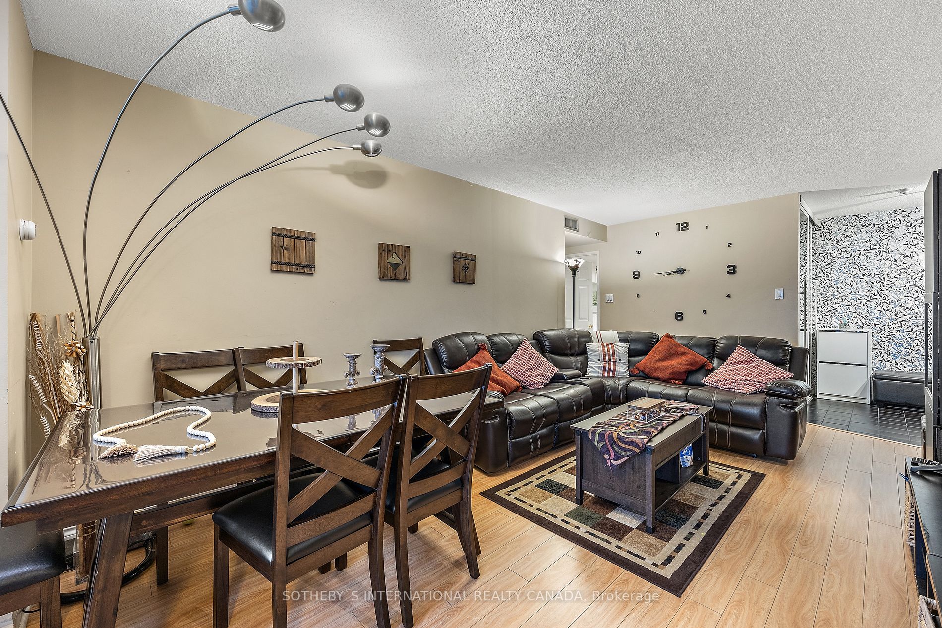 4460 Tucana Crt, #2004