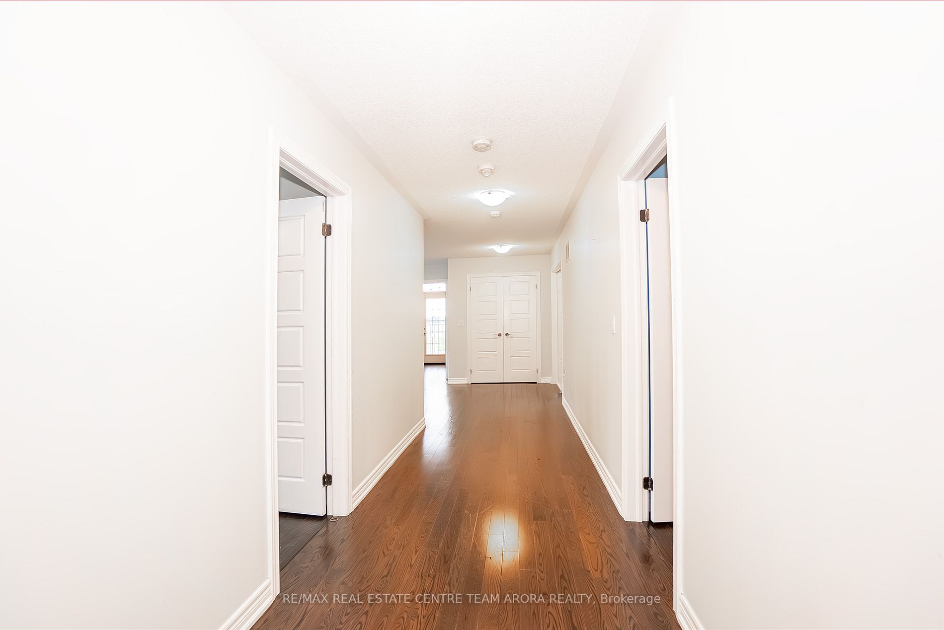 2 Kenora St