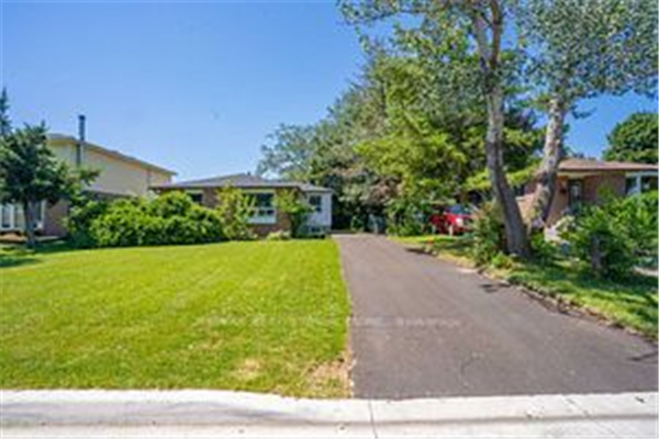 23 Fidelia Cres, Brampton