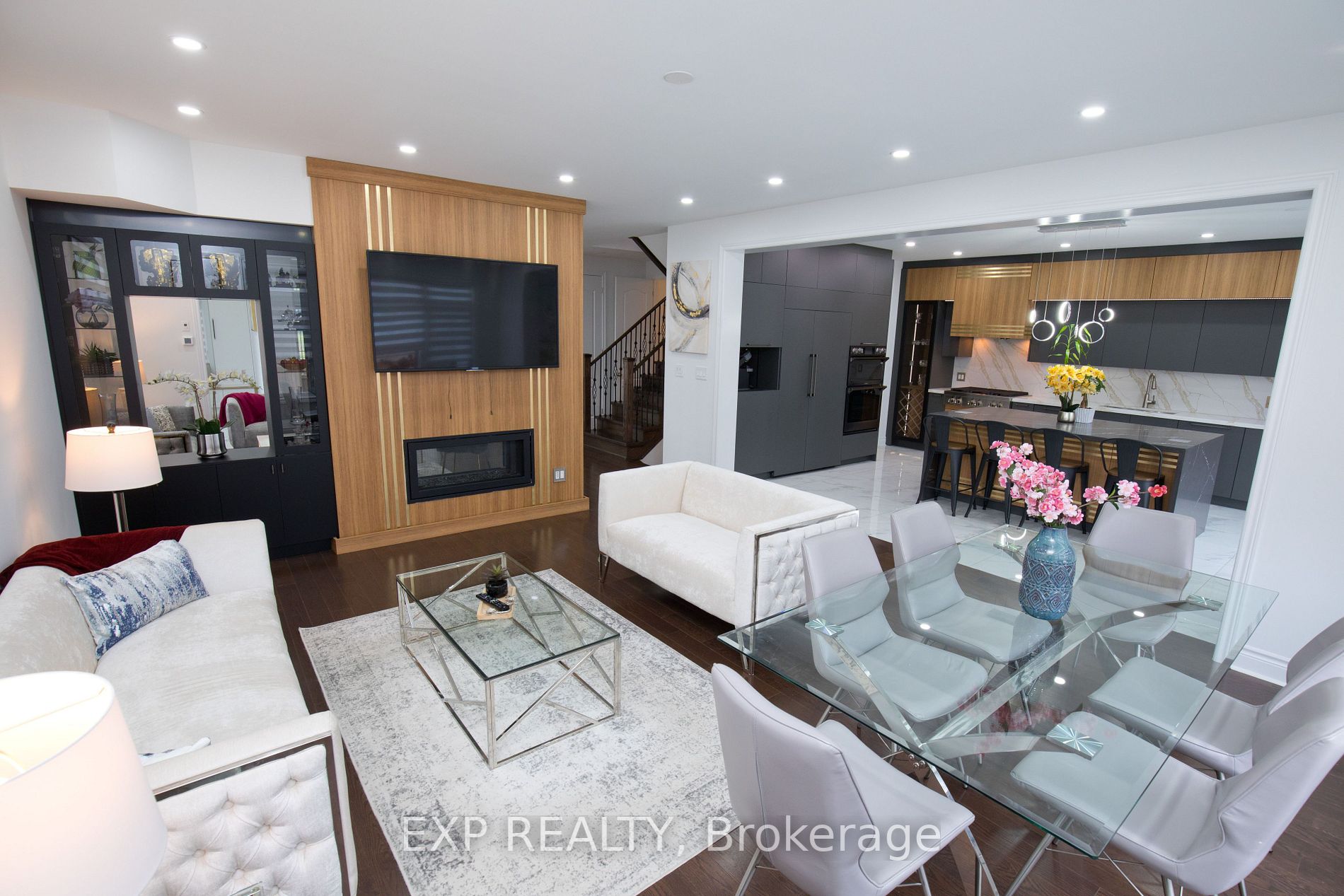 1 Henry Wilson Dr