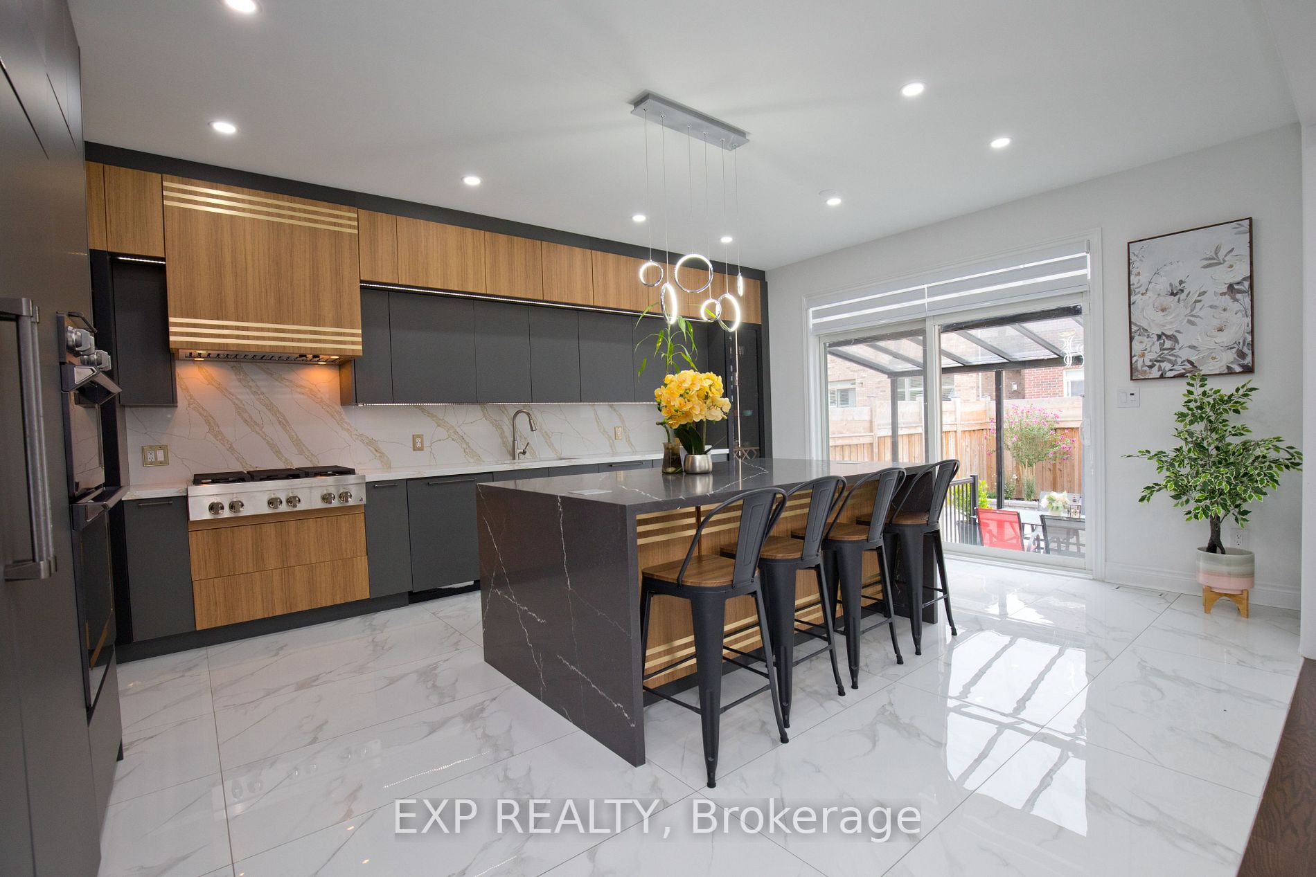 1 Henry Wilson Dr