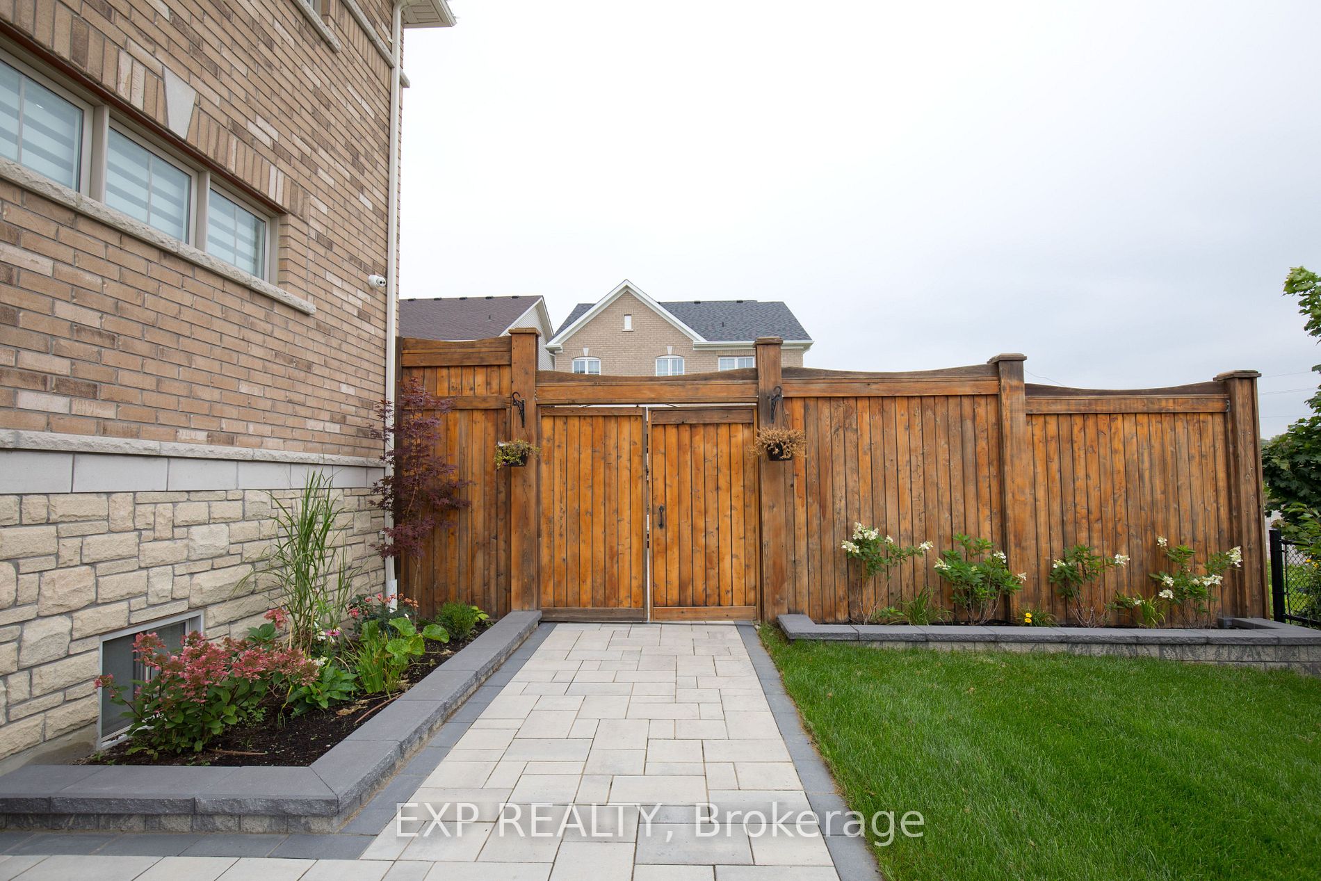 1 Henry Wilson Dr