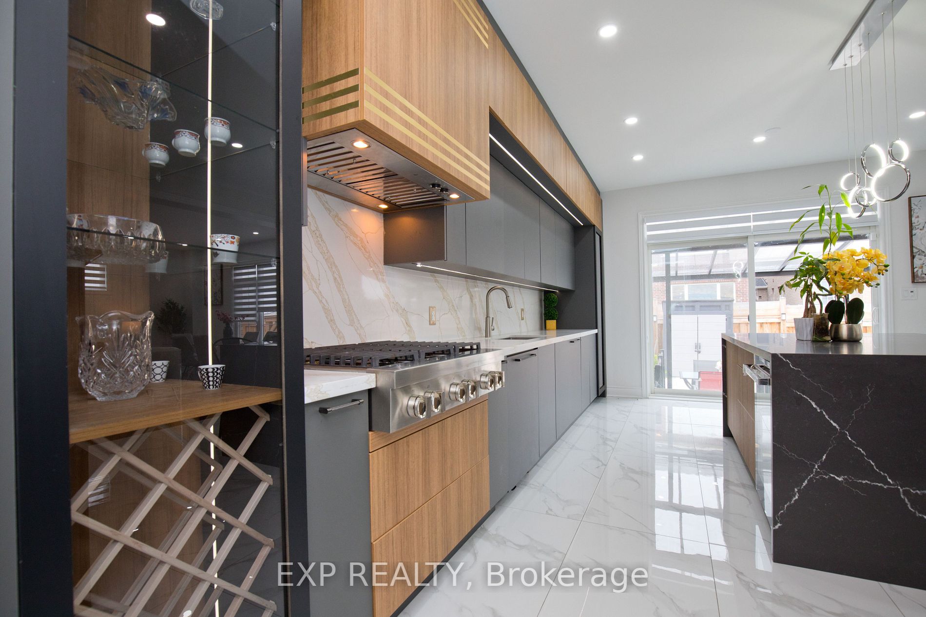 1 Henry Wilson Dr