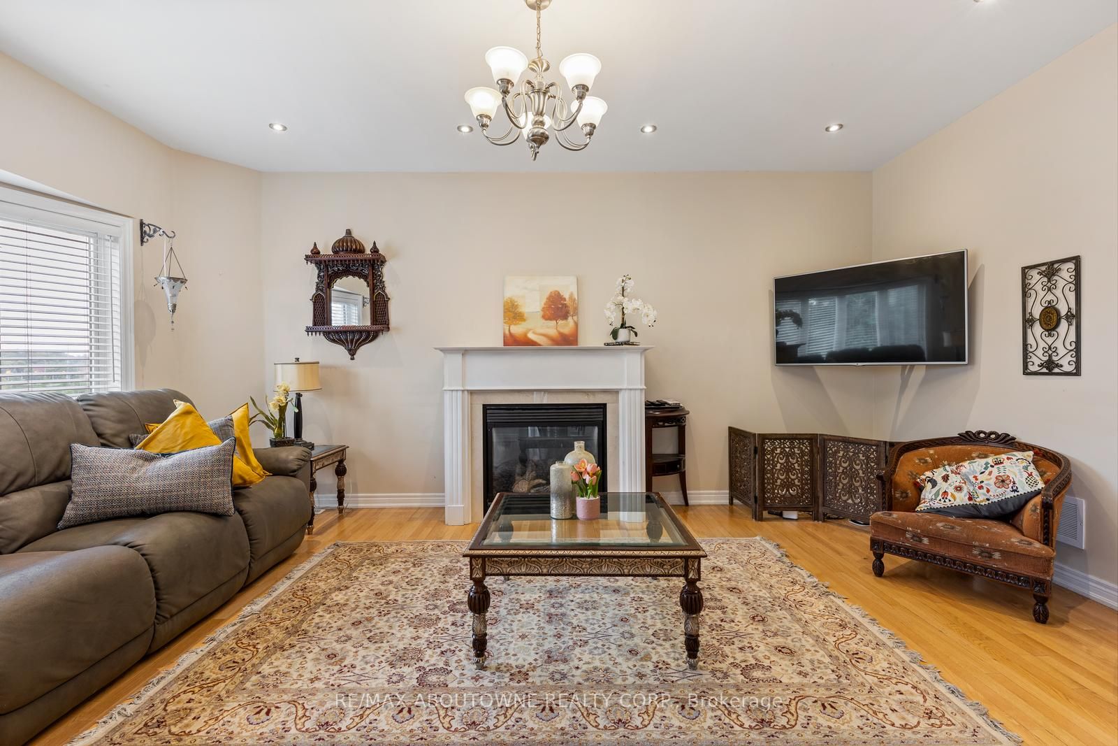 3065 Mission Hill Drive