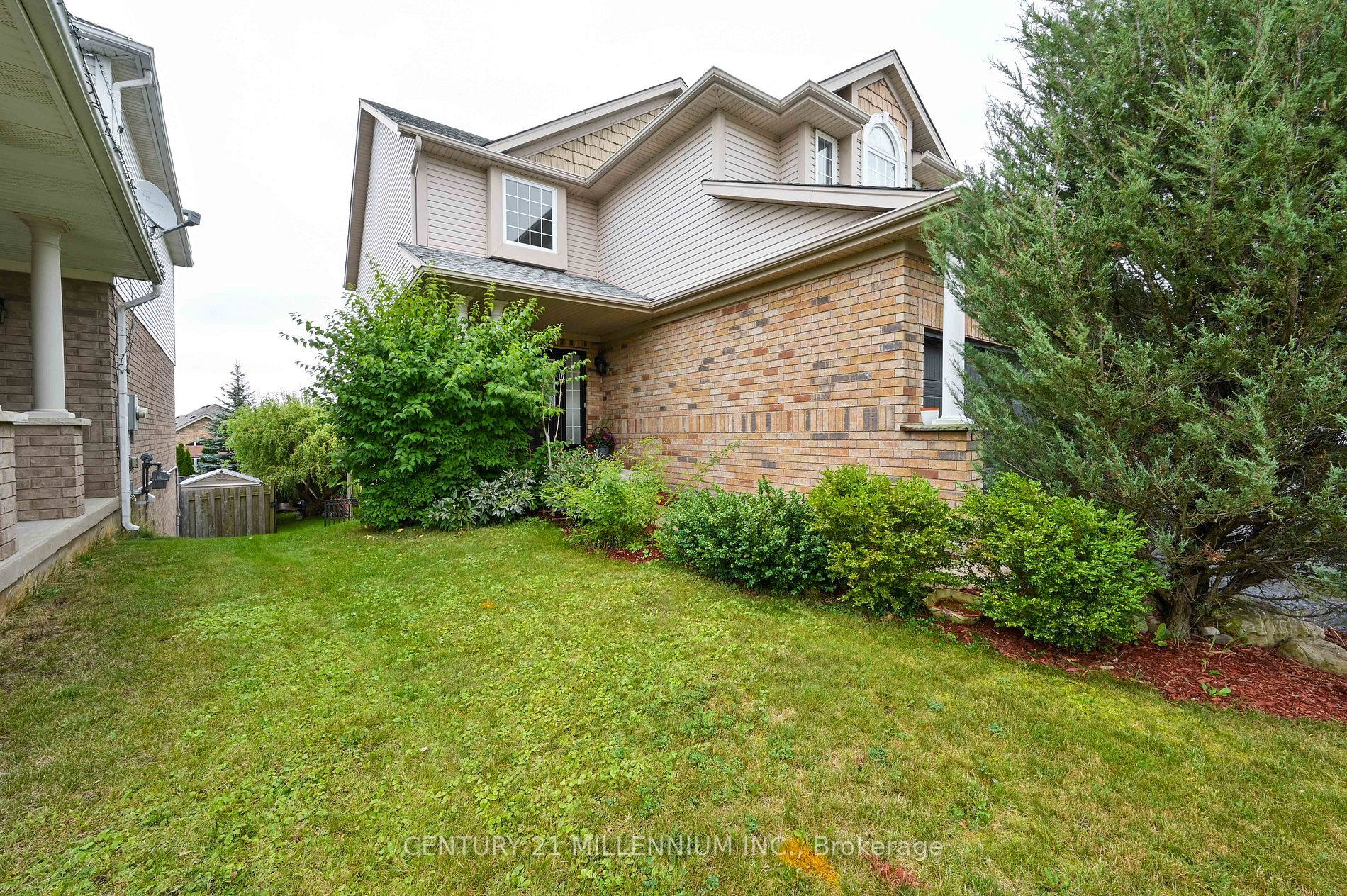 128 Benjamin Cres