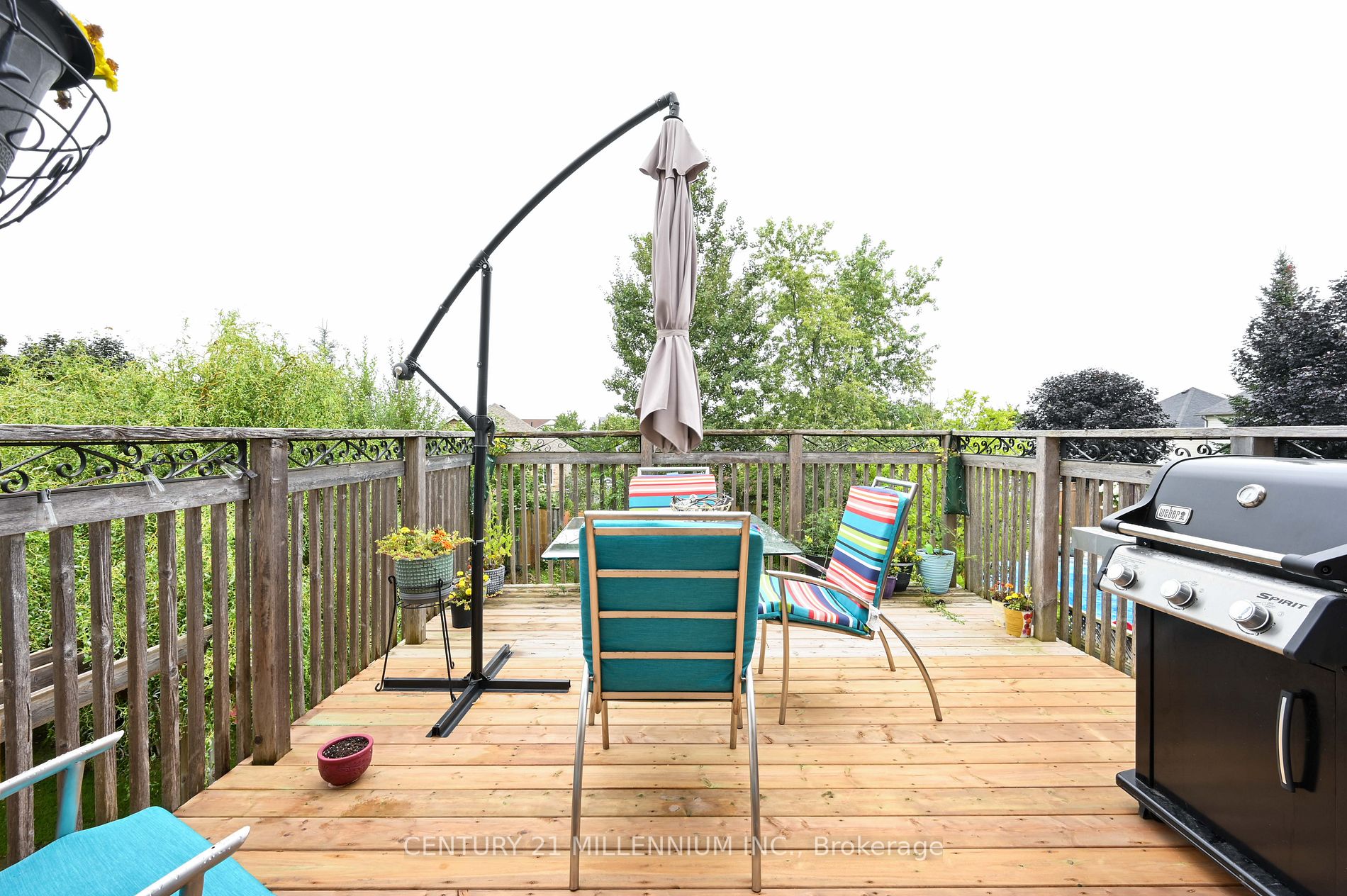 128 Benjamin Crescent
