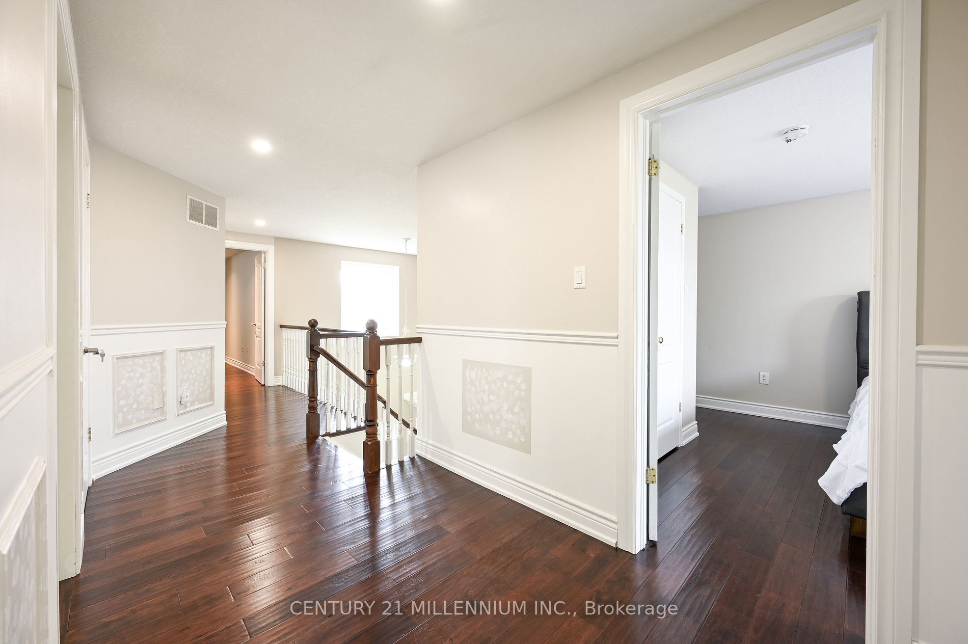 128 Benjamin Crescent