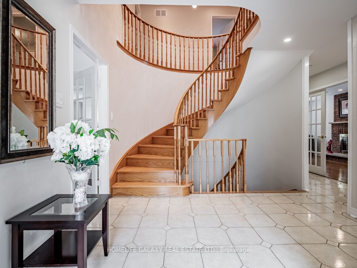 13 Major William Sharpe Dr