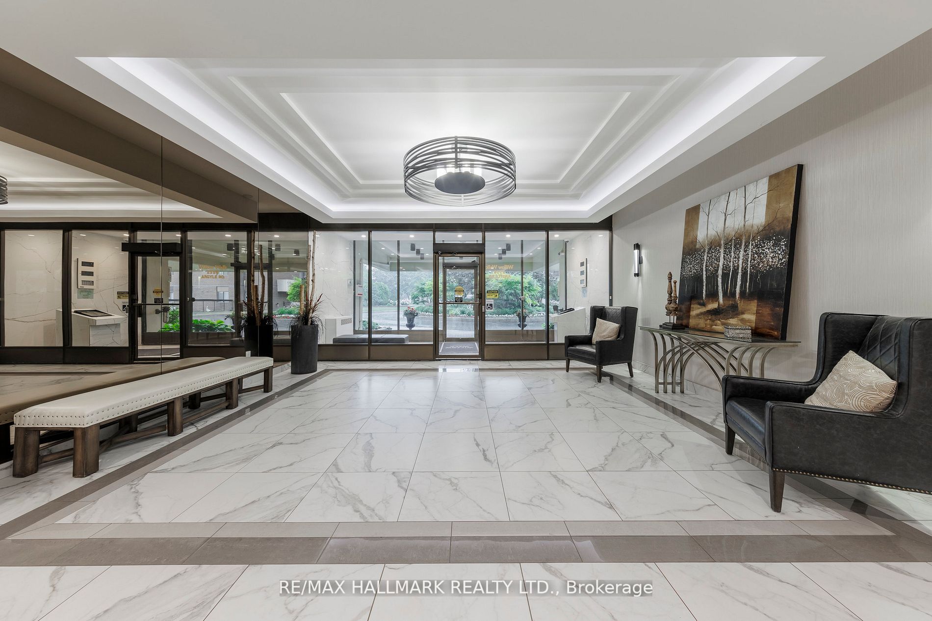 2542 Argyle Rd, #702