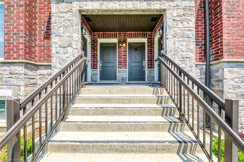 445 Ontario St S, #76