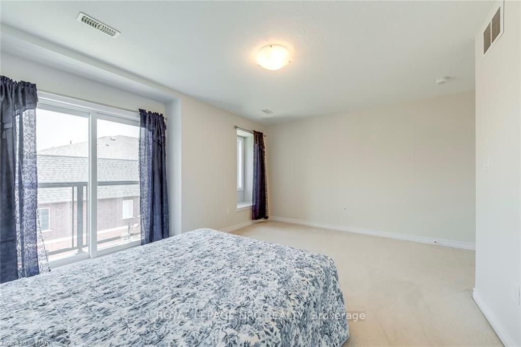 445 Ontario St S, #76
