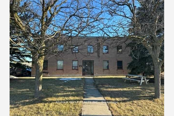 477 Piercey Rd, Caledon