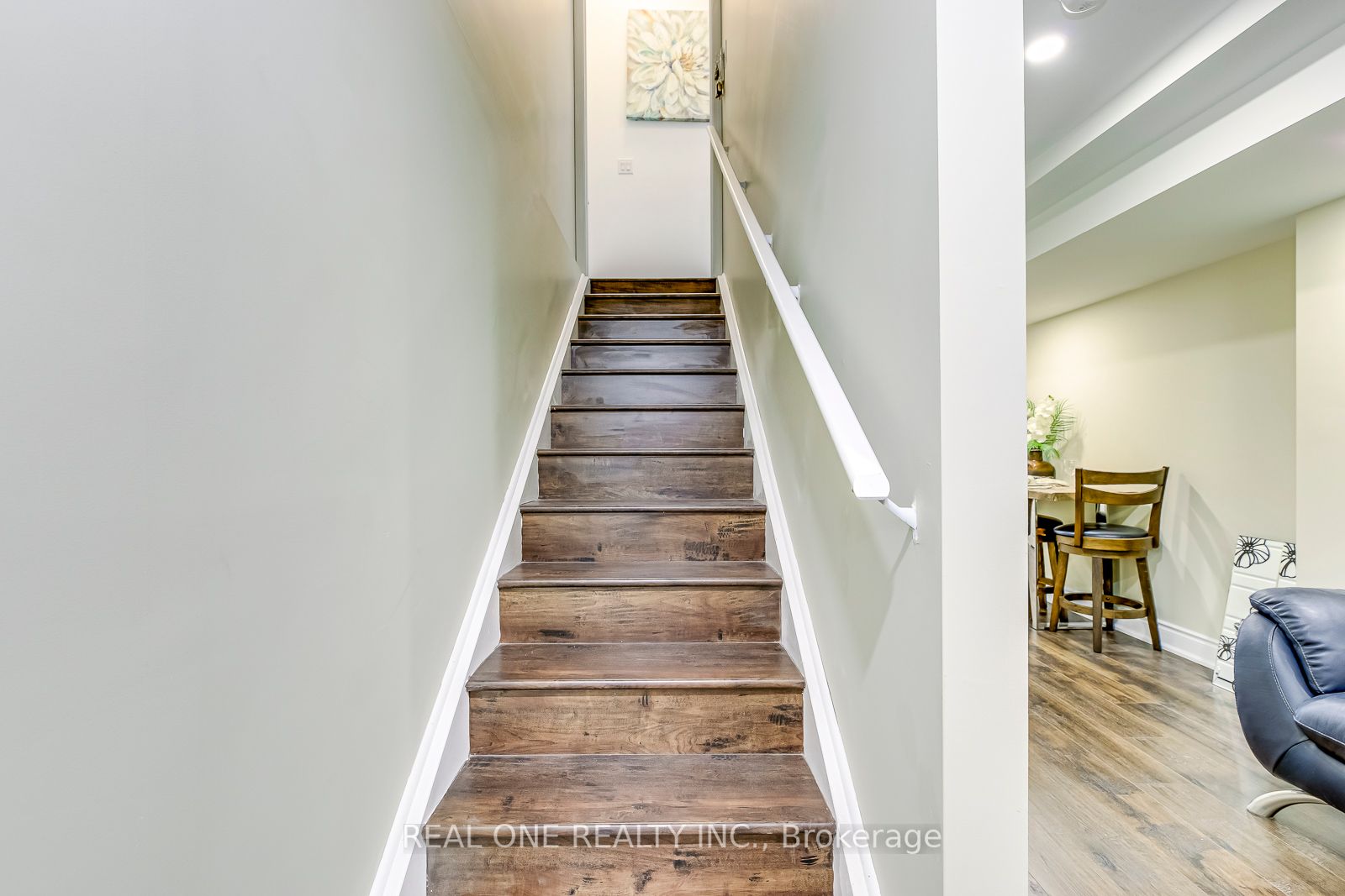 1772 Thames Circle