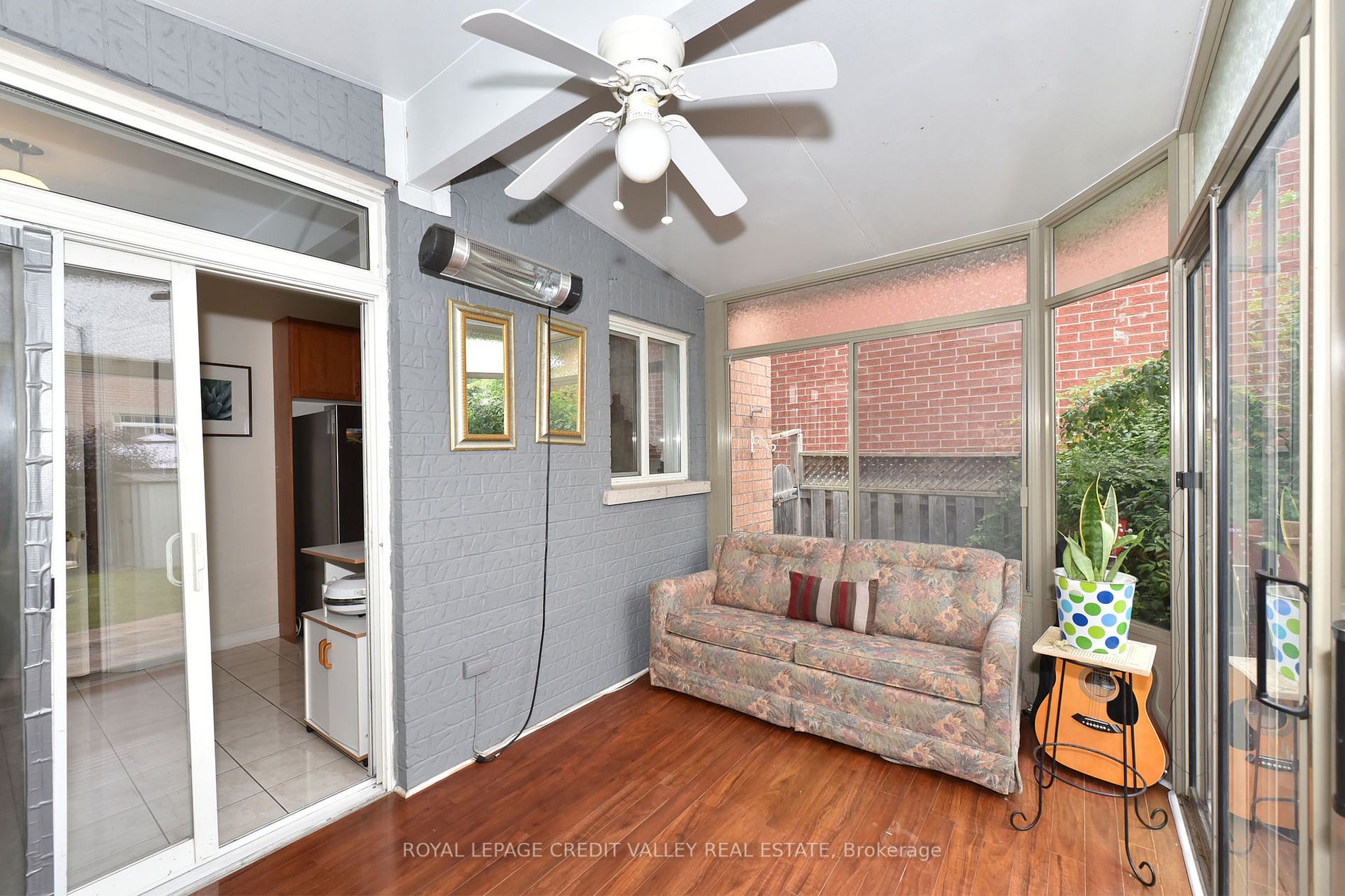 25 Clearjoy St